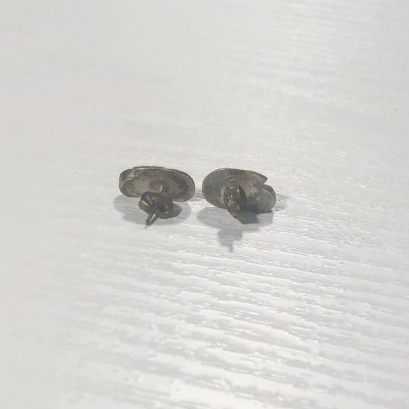 Vintage Indigenous Silver Tone Faux Turquoise Leaf Shaped Nature Earrings - Picture 5 of 8